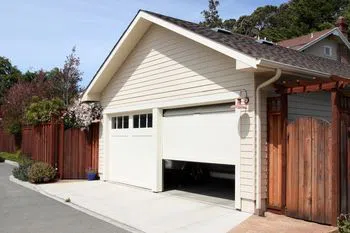 Golden Garage Door Service Chantilly, VA 571-327-0909 - abt-cont-gr-18m